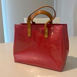 Louis Vuitton Reade Handbag Monogram Vernis PM